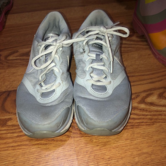 Nike Shoes - Grey nike shoes
